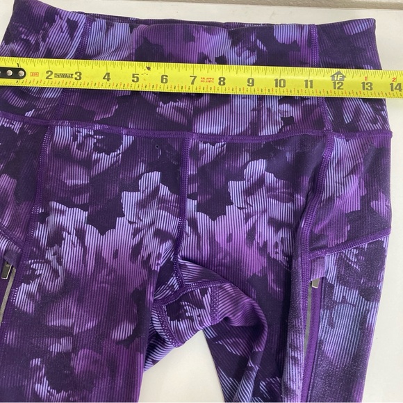 Athleta Rainier Printed Tight Legging Purple Floral Pants L Size SP - Picture 11 of 14